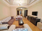 İcarəyə verilir 3 otaqlı 100 m2 köhnə tikili Sahil m.