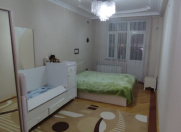 Satılır 4 otaqlı 130 m2 yeni tikili 9 mkr