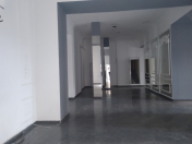 İcarəyə verilir 2 otaqlı 30 m2 obyekt 28 May m.