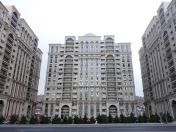 Satılır 2 otaqlı 72 m2 yeni tikili İçəri Şəhər m.