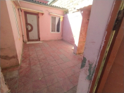 Satılır 2 otaqlı 60 m2 həyət evi Binəqədi