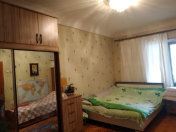 Satılır 4 otaqlı 120 m2 köhnə tikili Nizami m.