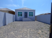 Satılır 3 otaqlı 100 m2 həyət evi Binə
