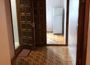 Satılır 3 otaqlı 80 m2 köhnə tikili Tibb Universiteti