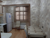 İcarəyə verilir 2 otaqlı 72 m2 köhnə tikili Azadlıq prospekti m.