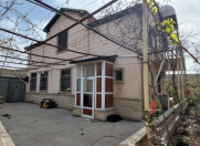 Satılır 5 otaqlı 220 m2 həyət evi Bakıxanov