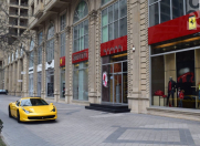 İcarəyə verilir 3 otaqlı 165 m2 yeni tikili 28 May m.