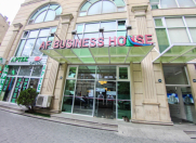 İcarəyə verilir 6 otaqlı 200 m2 ofis AF Business House