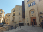 İcarəyə verilir 3 otaqlı 63 m2 ofis İçəri Şəhər m.