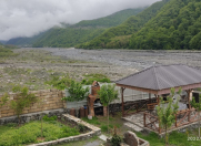 İcarəyə verilir 5 otaqlı 110 m2 bağ evi Qax