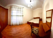 İcarəyə verilir 2 otaqlı 60 m2 köhnə tikili Montin