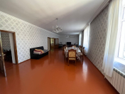 Satılır 6 otaqlı 1500 m2 həyət evi Biləcəri
