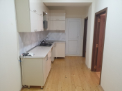 İcarəyə verilir 3 otaqlı 57 m2 yeni tikili Qurtuluş - 93 Yaşayış Kompleksi