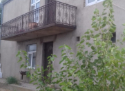 Satılır 7 otaqlı 200 m2 köhnə tikili Şüvəlan