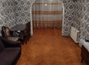 İcarəyə verilir 3 otaqlı 70 m2 köhnə tikili Montin