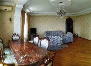 İcarəyə verilir 3 otaqlı 130 m2 yeni tikili İçəri Şəhər m.