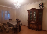 Satılır 4 otaqlı 110 m2 köhnə tikili Yeni Yasamal