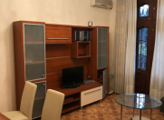 Satılır 3 otaqlı 125 m2 köhnə tikili Hüseyn Cavid parkı