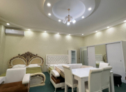 İcarəyə verilir 1 otaqlı 65 m2 yeni tikili Qara Qarayev m.