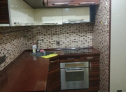 İcarəyə verilir 3 otaqlı 82 m2 yeni tikili Bakıxanov