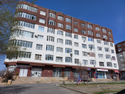 İcarəyə verilir 15 otaqlı 884 m2 obyekt Qəbələ