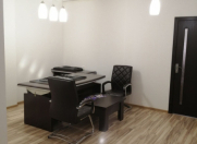 Satılır 6 otaqlı 140 m2 ofis Şah İsmayıl Xətai m.