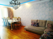 Satılır 4 otaqlı 130 m2 yeni tikili Montin