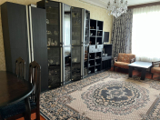 Satılır 3 otaqlı 70 m2 köhnə tikili Həzi Aslanov