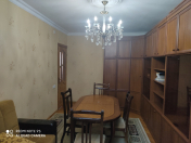 İcarəyə verilir 3 otaqlı 80 m2 köhnə tikili İnşaatçılar m.