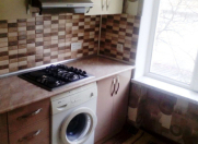 Satılır 1 otaqlı 33 m2 köhnə tikili Elmlər Akademiyası m.