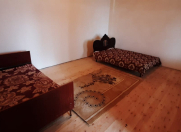 İcarəyə verilir 4 otaqlı 400 m2 villa Şəki