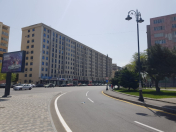 Satılır 2 otaqlı 65 m2 köhnə tikili Heydər Əliyev Mərkəzi