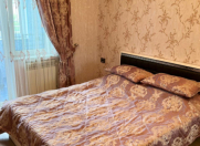 İcarəyə verilir 2 otaqlı 62 m2 köhnə tikili Şah İsmayıl Xətai m.