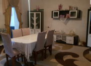 Satılır 5 otaqlı 140 m2 köhnə tikili Şəmkir