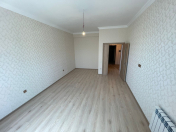 Satılır 1 otaqlı 45 m2 yeni tikili Qara Qarayev m.