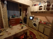 Satılır 4 otaqlı 100 m2 köhnə tikili Qara Qarayev m.