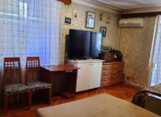 Satılır 1 otaqlı 30 m2 köhnə tikili Elmlər Akademiyası m.