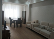 İcarəyə verilir 2 otaqlı 55 m2 köhnə tikili Fəvvarələr meydanı