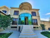 Satılır 5 otaqlı 500 m2 villa Xətai r.