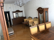 İcarəyə verilir 2 otaqlı 100 m2 yeni tikili 20 yanvar m.