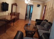 İcarəyə verilir 3 otaqlı 60 m2 köhnə tikili Neftçilər m.