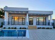 Satılır 4 otaqlı 210 m2 bağ evi Mərdəkan