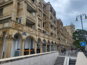 İcarəyə verilir 2 otaqlı 100 m2 obyekt Gənclik m.