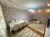 İcarəyə verilir 2 otaqlı 65 m2 köhnə tikili Qara Qarayev m.