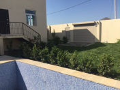İcarəyə verilir 5 otaqlı 200 m2 bağ evi Mərdəkan