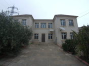 Satılır 11 otaqlı 300 m2 həyət evi Badamdar
