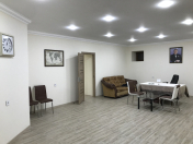 İcarəyə verilir 2 otaqlı 76 m2 obyekt 4 mkr