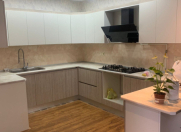 İcarəyə verilir 3 otaqlı 100 m2 yeni tikili Qara Qarayev m.