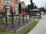 Satılır 4 otaqlı 100 m2 köhnə tikili Xalqlar Dostluğu m.