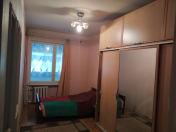 İcarəyə verilir 3 otaqlı 70 m2 köhnə tikili Gənclik m.